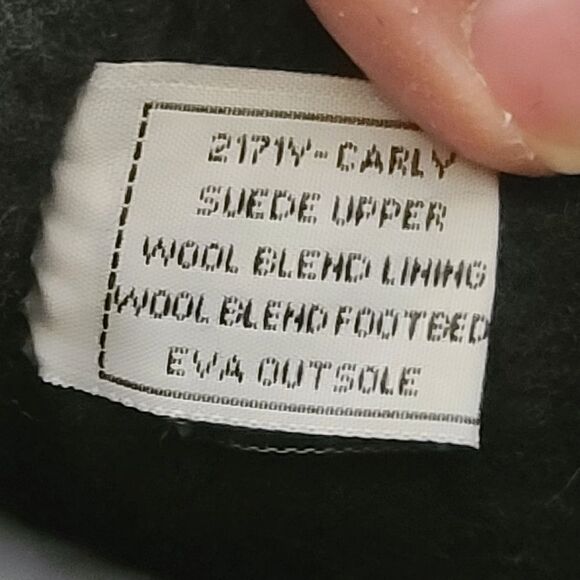 Bearpaw Carly black suede boots with embroidered flowers and satin ribbon detail - Picture 8 of 9